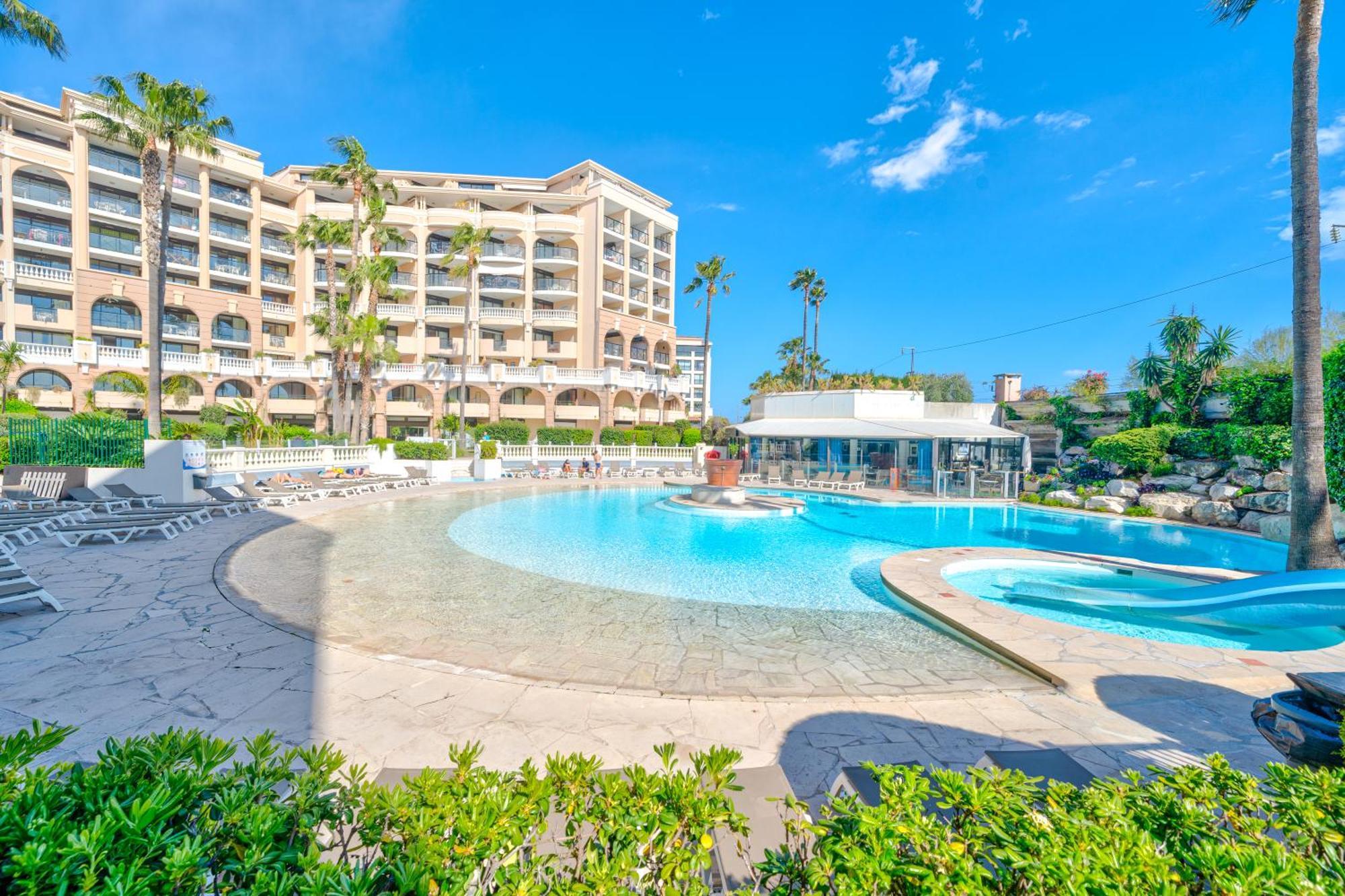 Residence La Palme D'Azur - 칸느 외부 사진